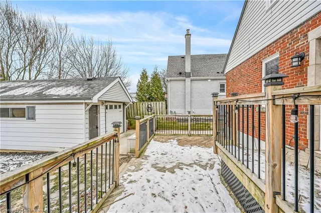 Additional property image - 367 East 28th St
