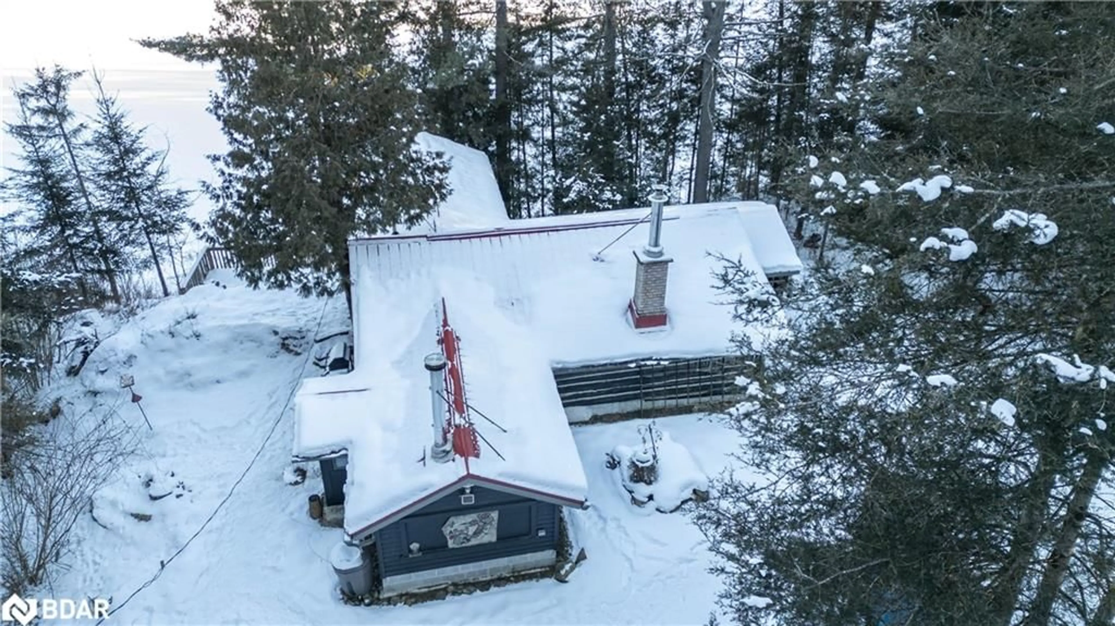 A pic from outside/outdoor area/front of a property/back of a property/a pic from drone, mountain view for 9001 Hwy 17 E Hwy, Nipissing Ontario P0H 1V0