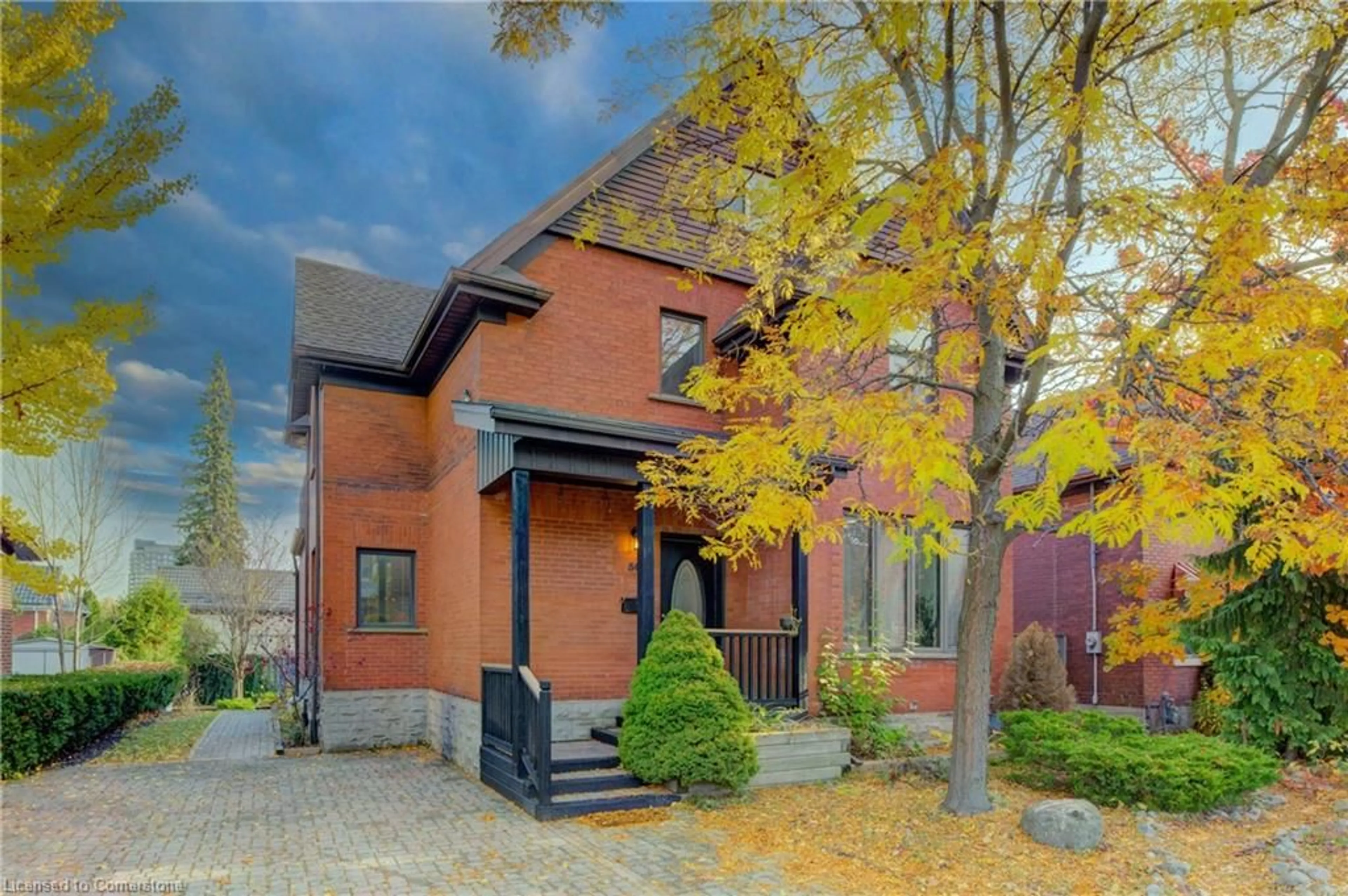 Home with brick exterior material, street for 50 Park St, Kitchener Ontario N2G 1M3