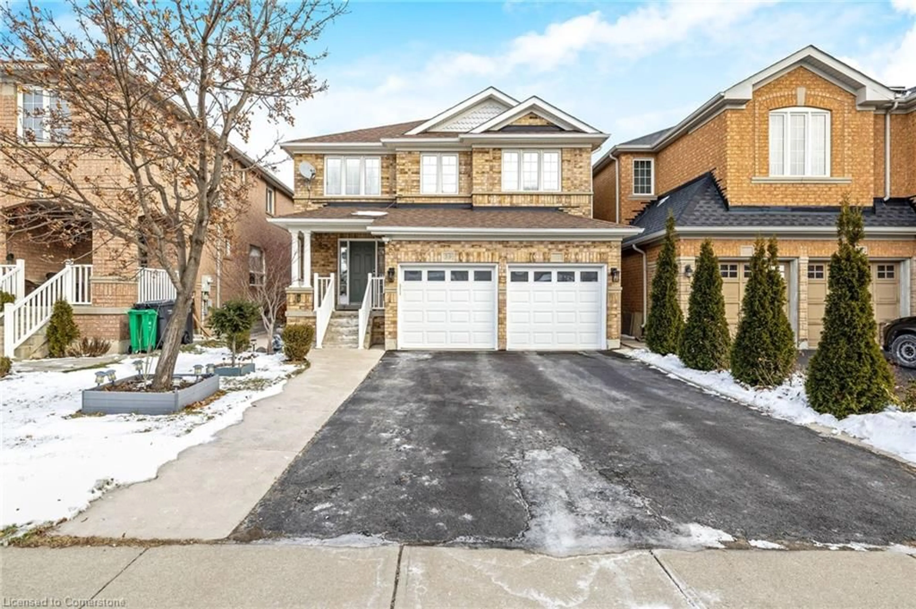 Home with brick exterior material, street for 39 Silver Egret Rd, Brampton Ontario L7A 3P6