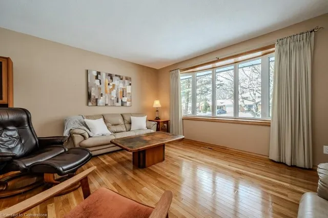 Additional property image - 111 Dunsmere Dr