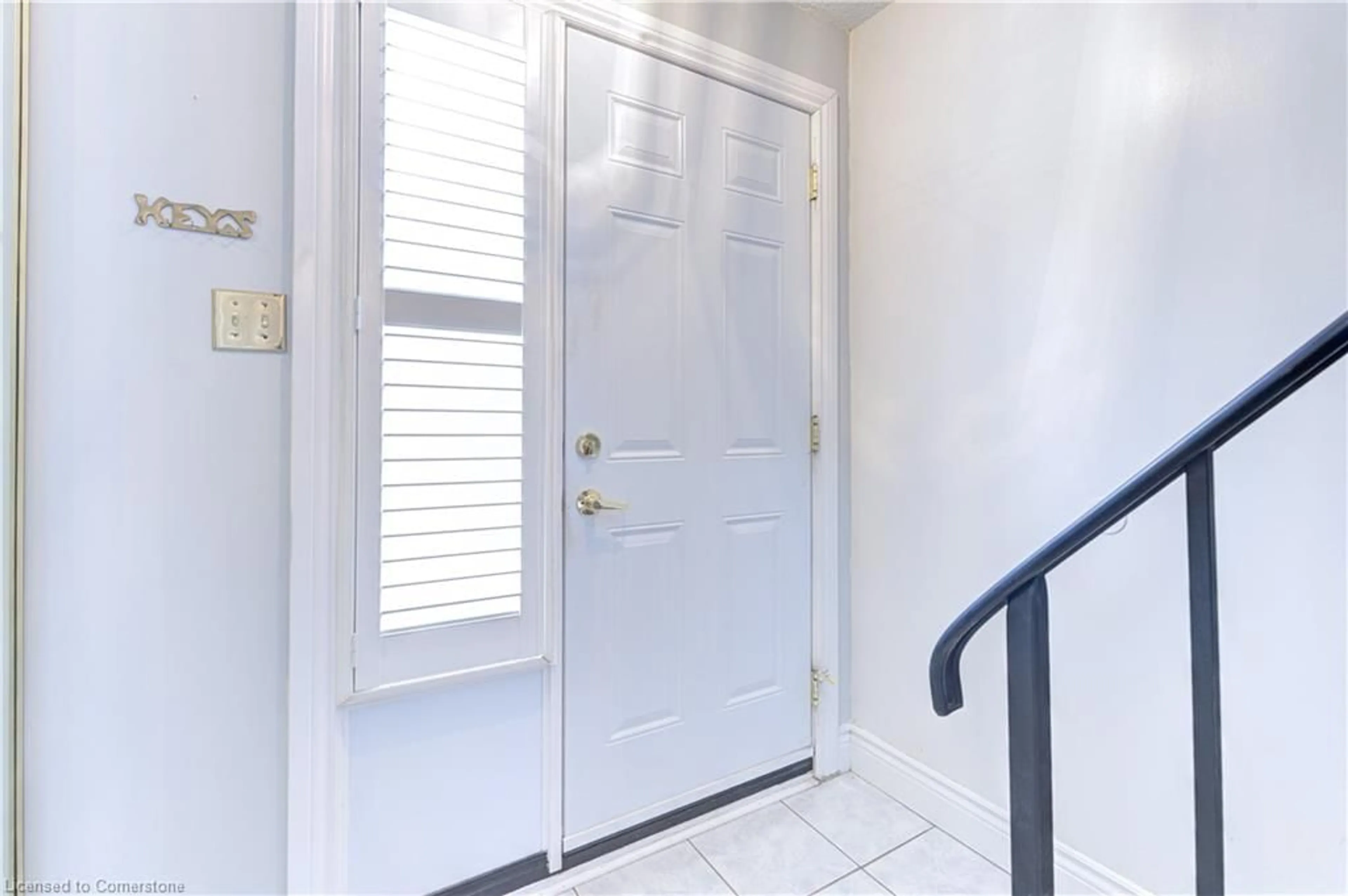 Indoor entryway for 150 Gateshead Cres #41, Hamilton Ontario L8G 4A7