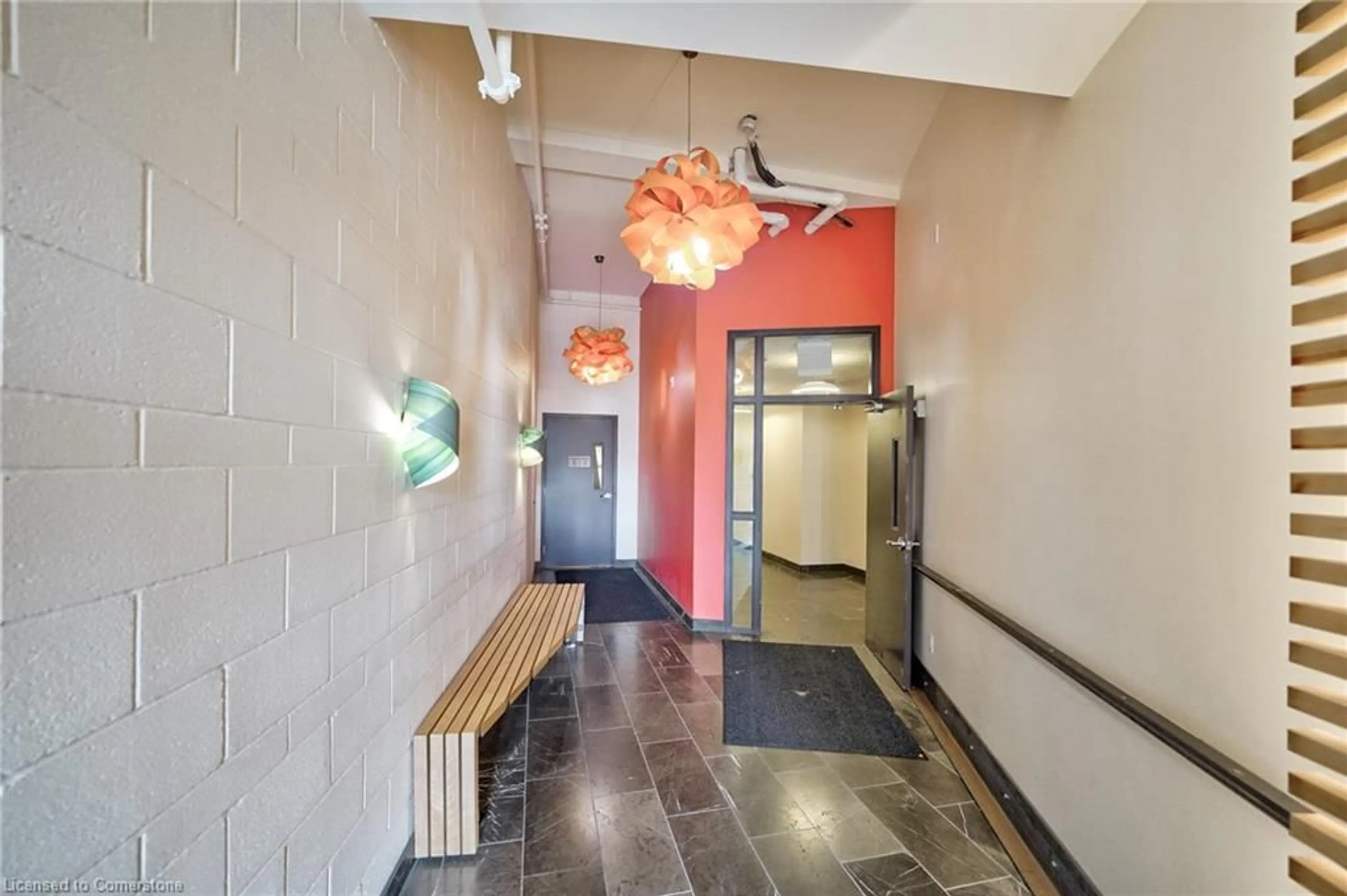 Indoor foyer for 121 King Street East #505, Hamilton Ontario L5N 1A9