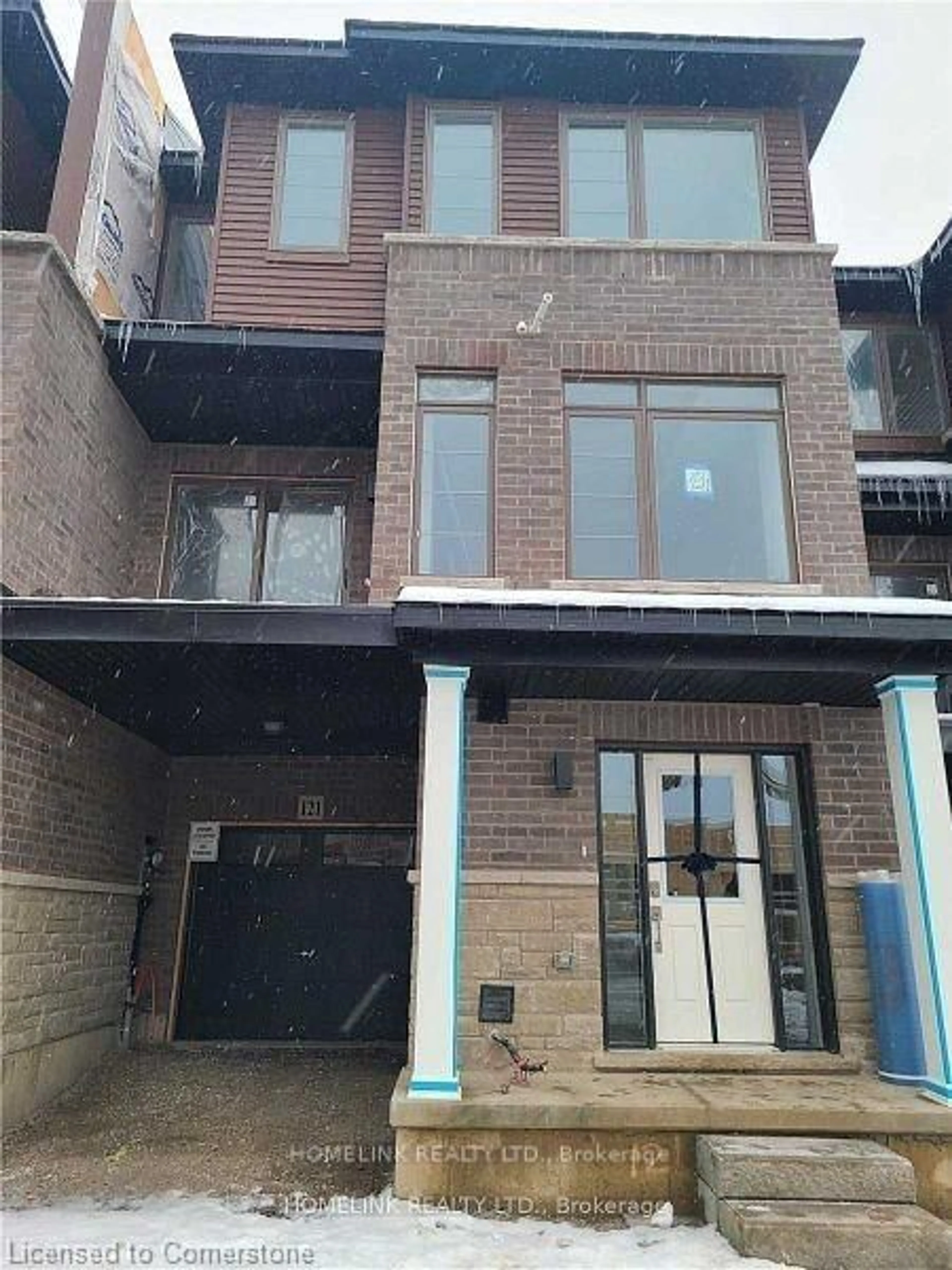 Home with brick exterior material, building for 61 Soho St #121, Stoney Creek Ontario L8J 2R5