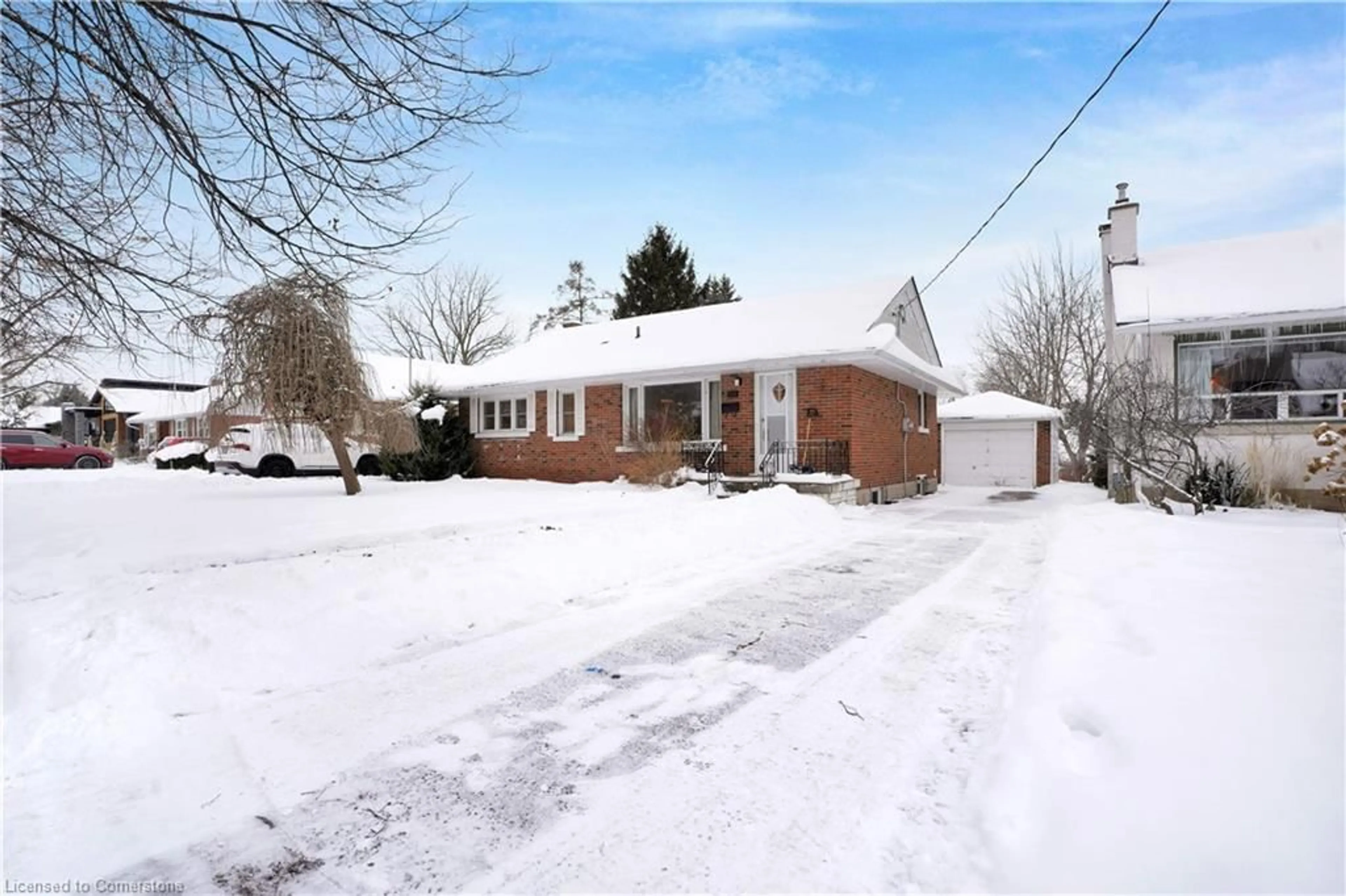 Home with brick exterior material, street for 168 Bristol St, Waterloo Ontario N2J 1H1