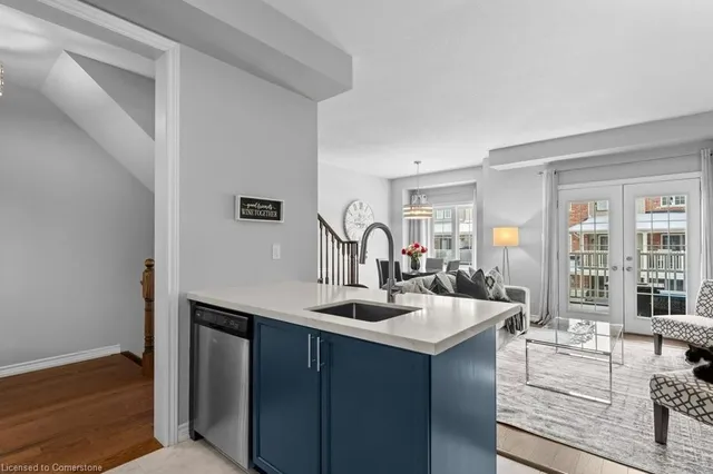 Additional property image - 54 Nisbet Blvd Unit 25