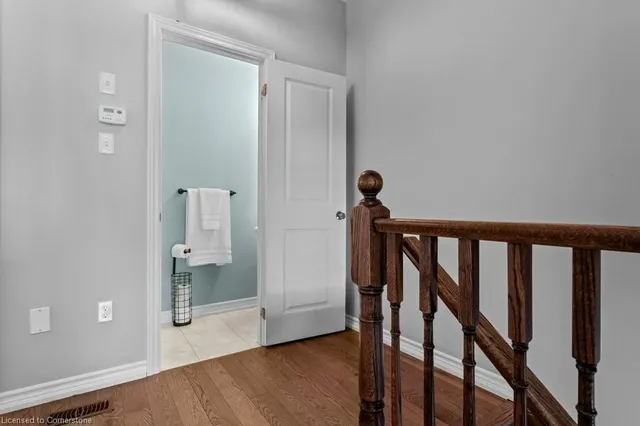 Additional property image - 54 Nisbet Blvd Unit 25