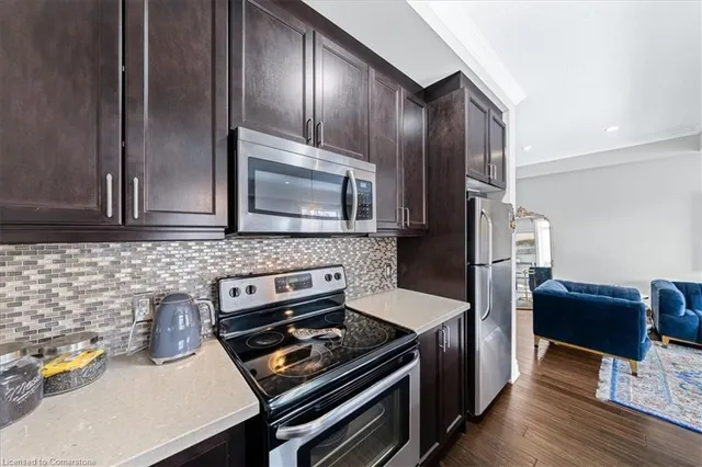 Additional property image - 75 Southshore Cres