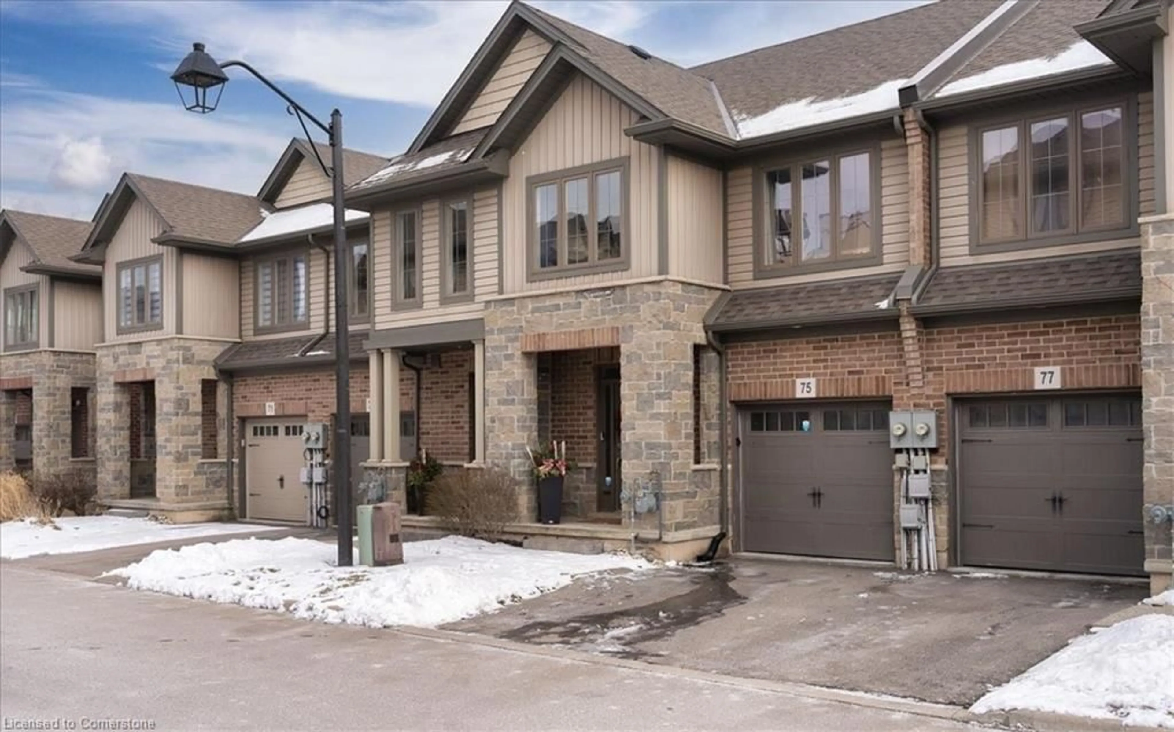 Home with brick exterior material, street for 75 Southshore Cres, Stoney Creek Ontario L8E 0J3