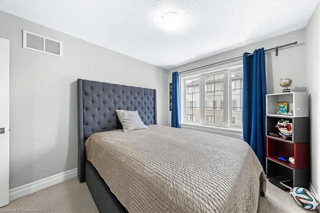 Additional property image - 75 Southshore Cres