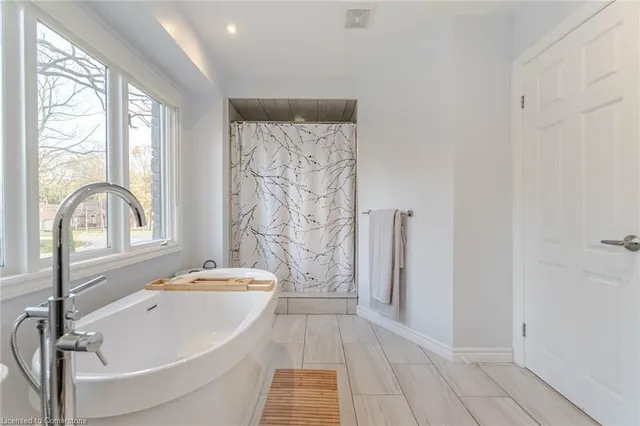 Additional property image - 168 Lovers Lane