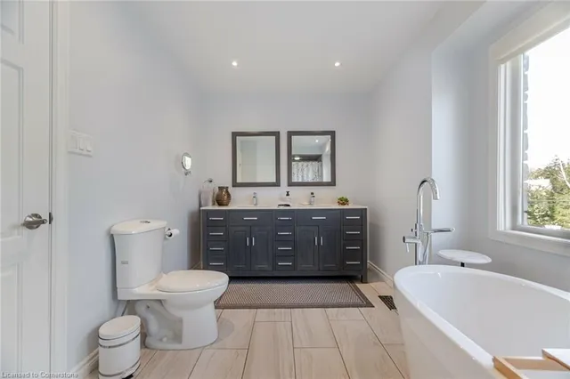 Additional property image - 168 Lovers Lane