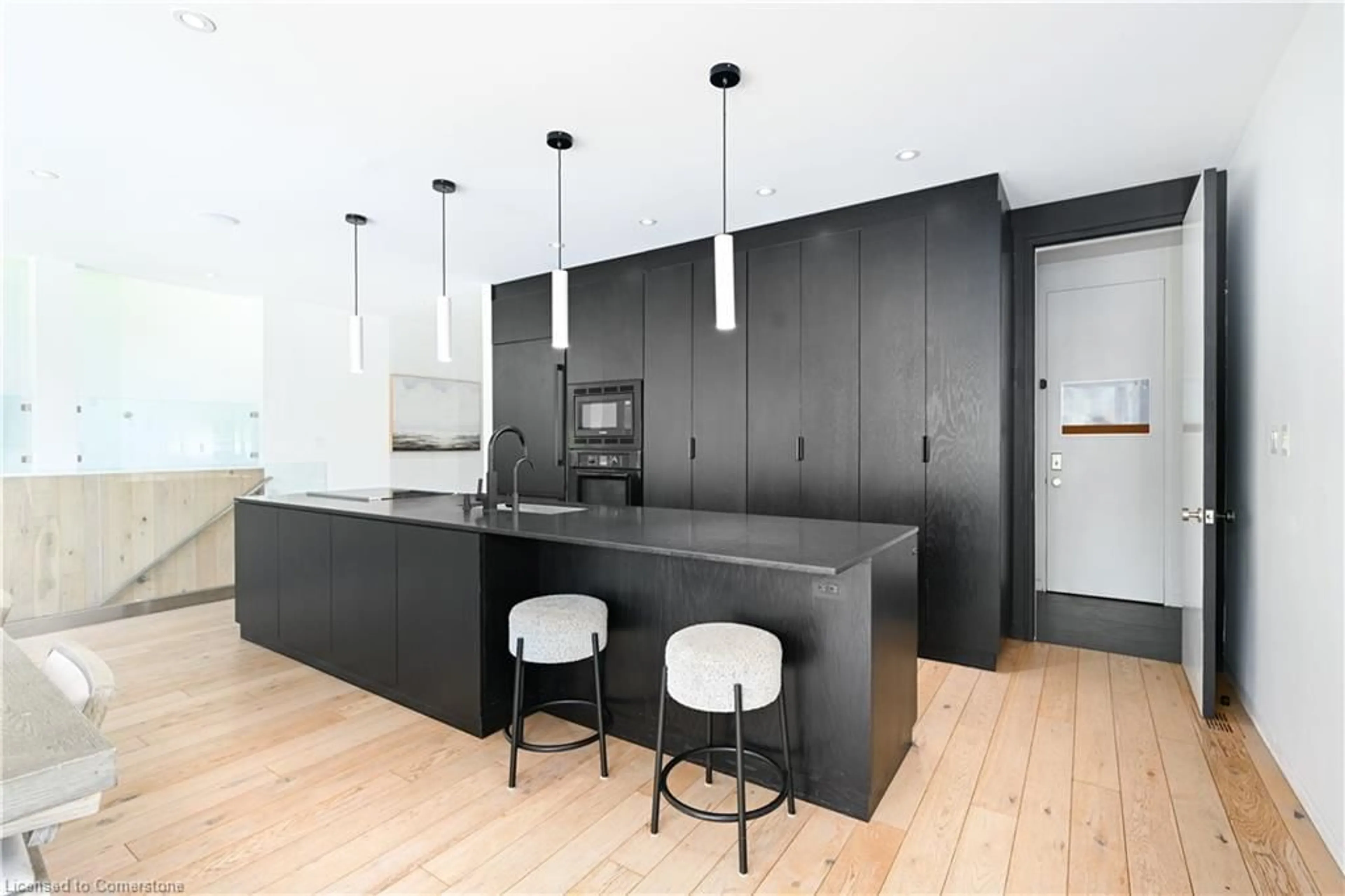 Contemporary kitchen, unknown for 5542 Winston Churchill Blvd, Erin Ontario N0L 1W0