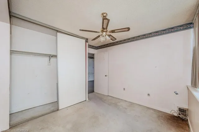 Additional property image - 3227 King St Unit 1111