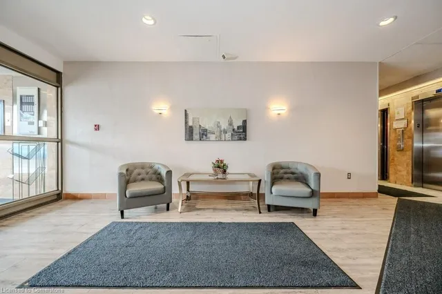 Additional property image - 3227 King St Unit 1111