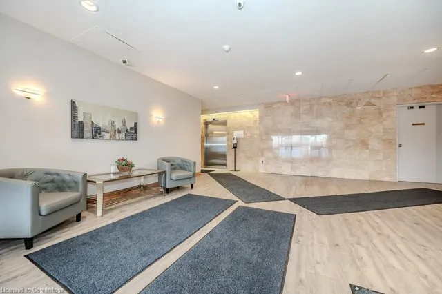 Additional property image - 3227 King St Unit 1111