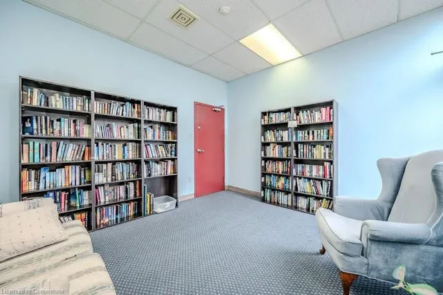 Additional property image - 3227 King St Unit 1111