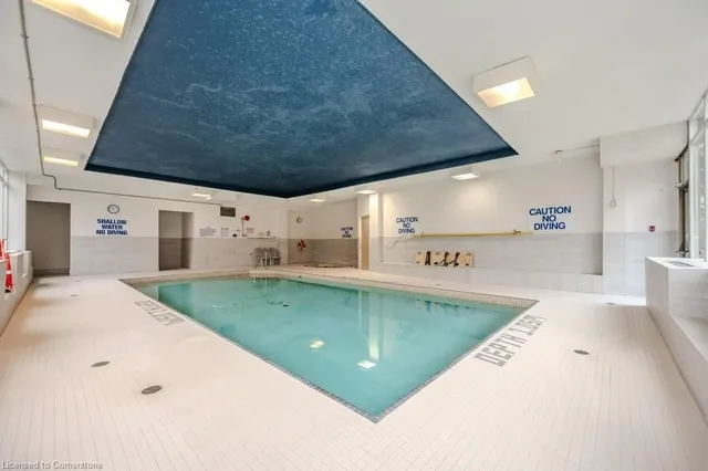 Additional property image - 3227 King St Unit 1111
