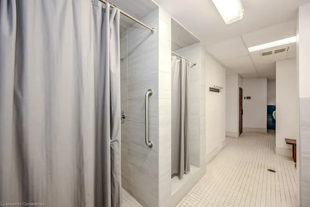Additional property image - 3227 King St Unit 1111