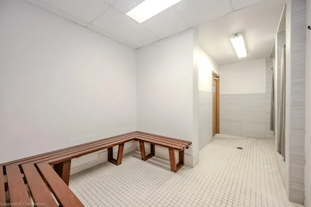 Additional property image - 3227 King St Unit 1111