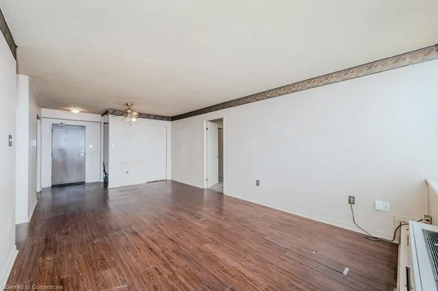 Additional property image - 3227 King St Unit 1111