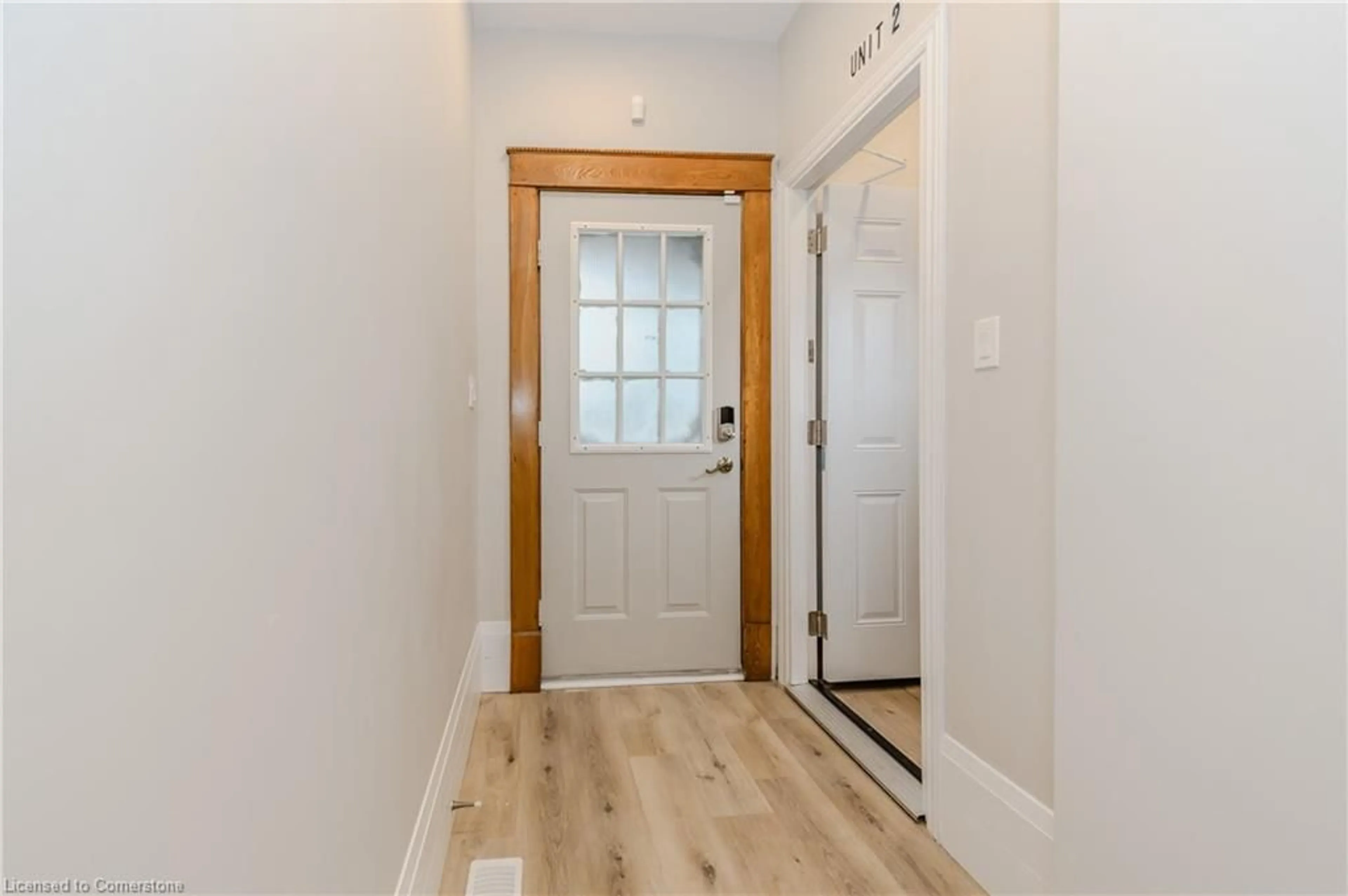 Indoor entryway for 44 Roseview Ave, Cambridge Ontario N1R 4A7