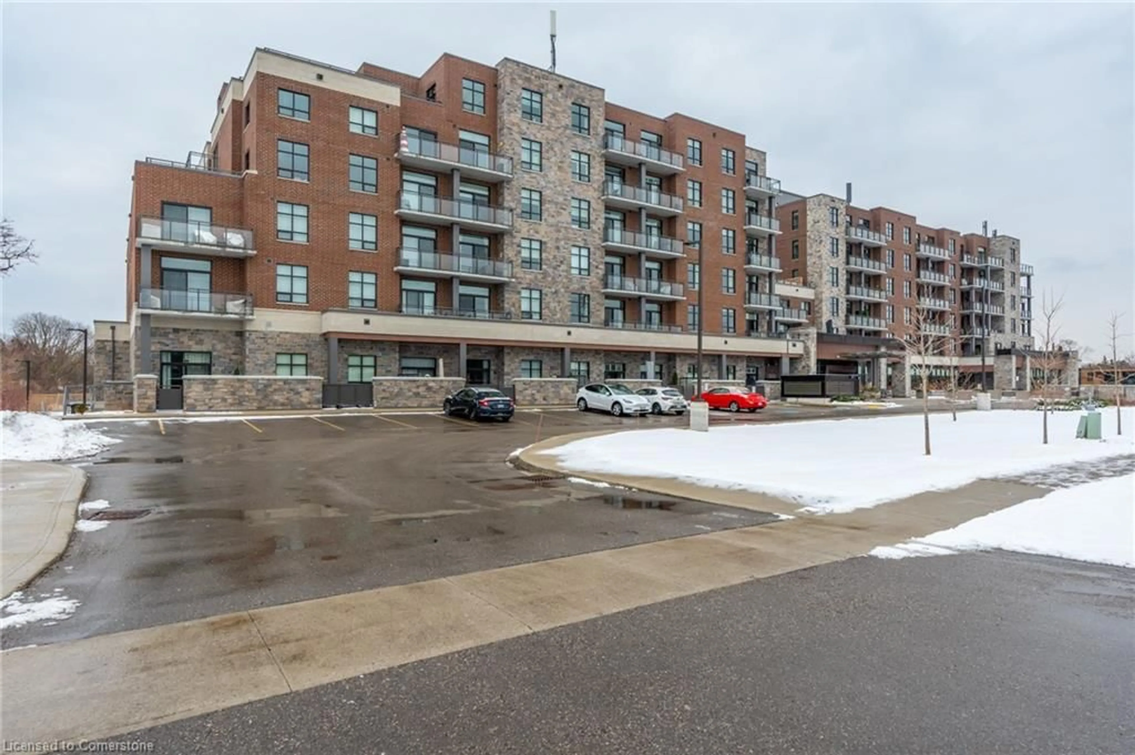 Unknown for 3290 New St #204, Burlington Ontario L7N 1M8