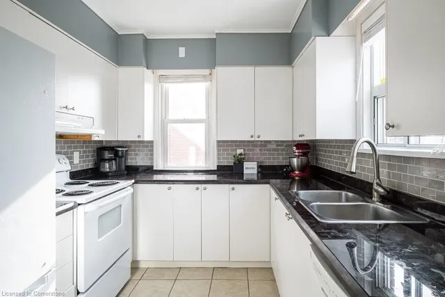Additional property image - 86 East 27th St