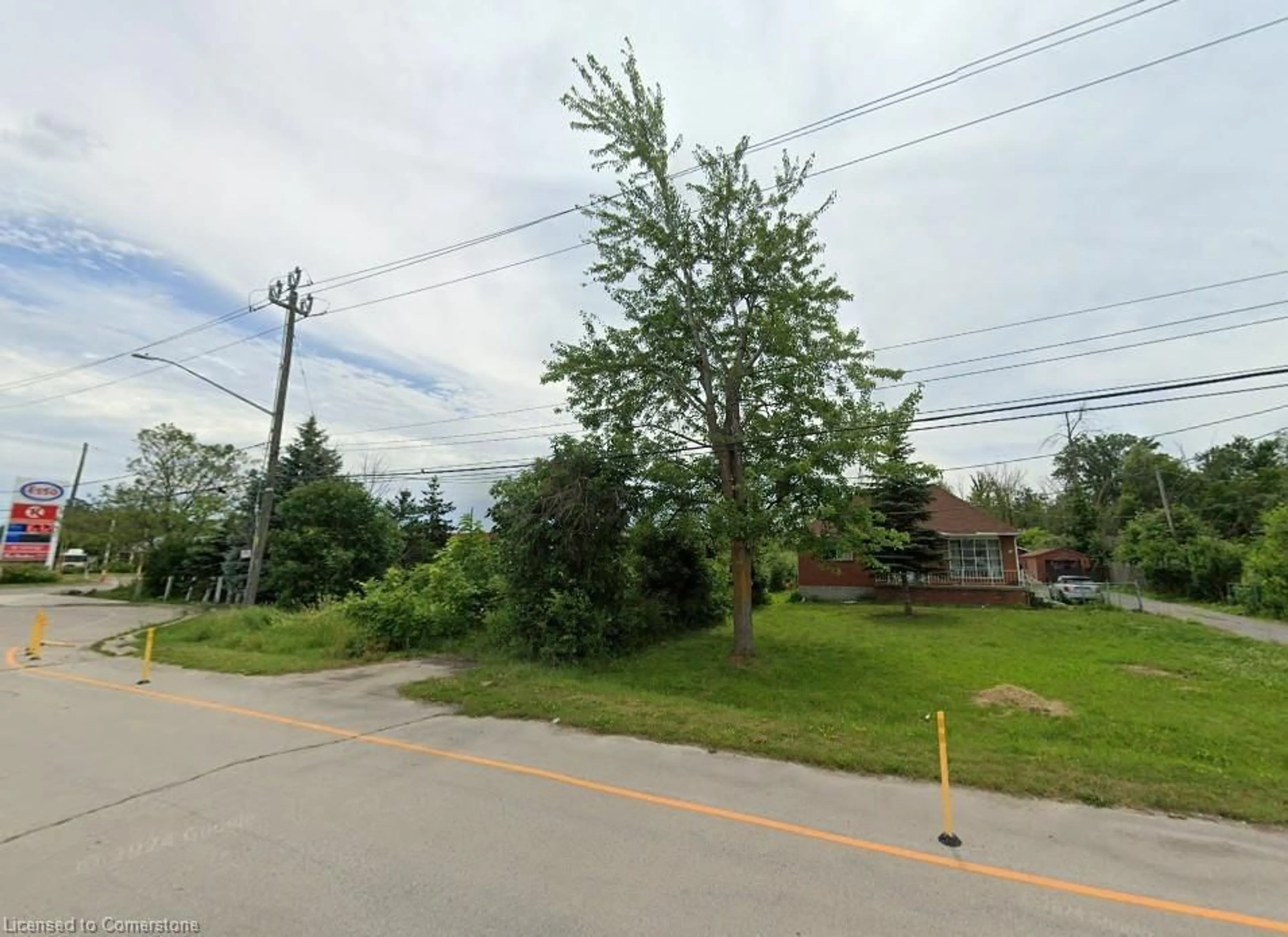 A pic from outside/outdoor area/front of a property/back of a property/a pic from drone, street for 11 Penny Lane, Stoney Creek Ontario L8J 2V7