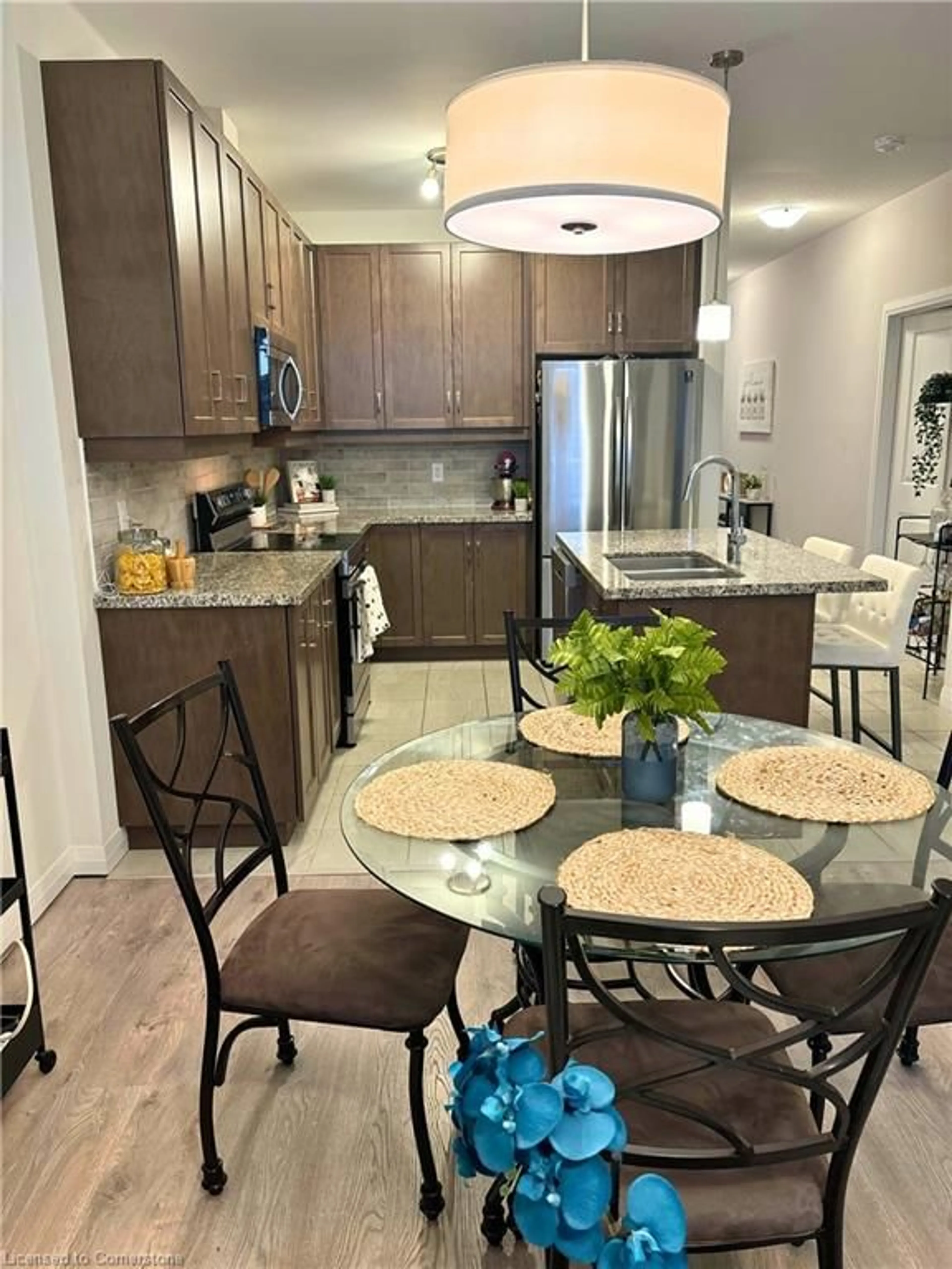 Open concept kitchen, unknown for 18 South Coast Cir, Crystal Beach Ontario L0S 1B0