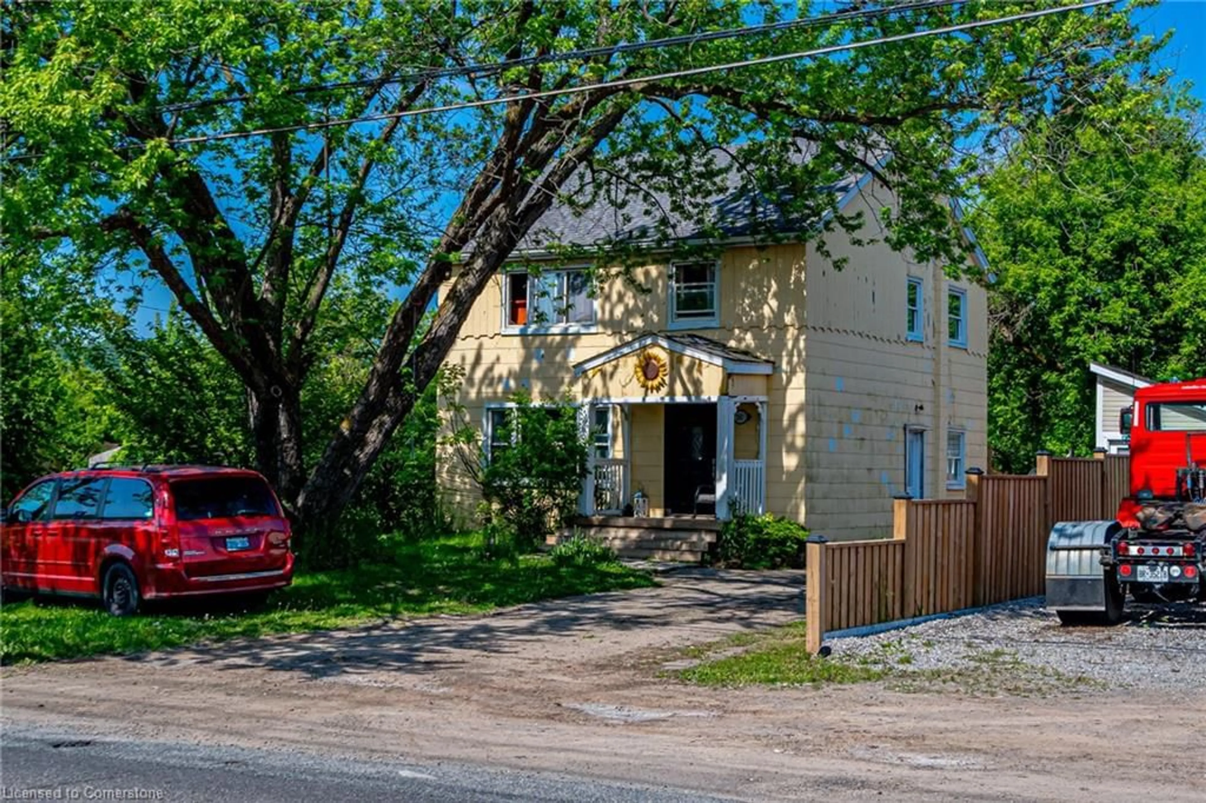 A pic from outside/outdoor area/front of a property/back of a property/a pic from drone, street for 293 Fifty Rd, Stoney Creek Ontario L8E 5L1