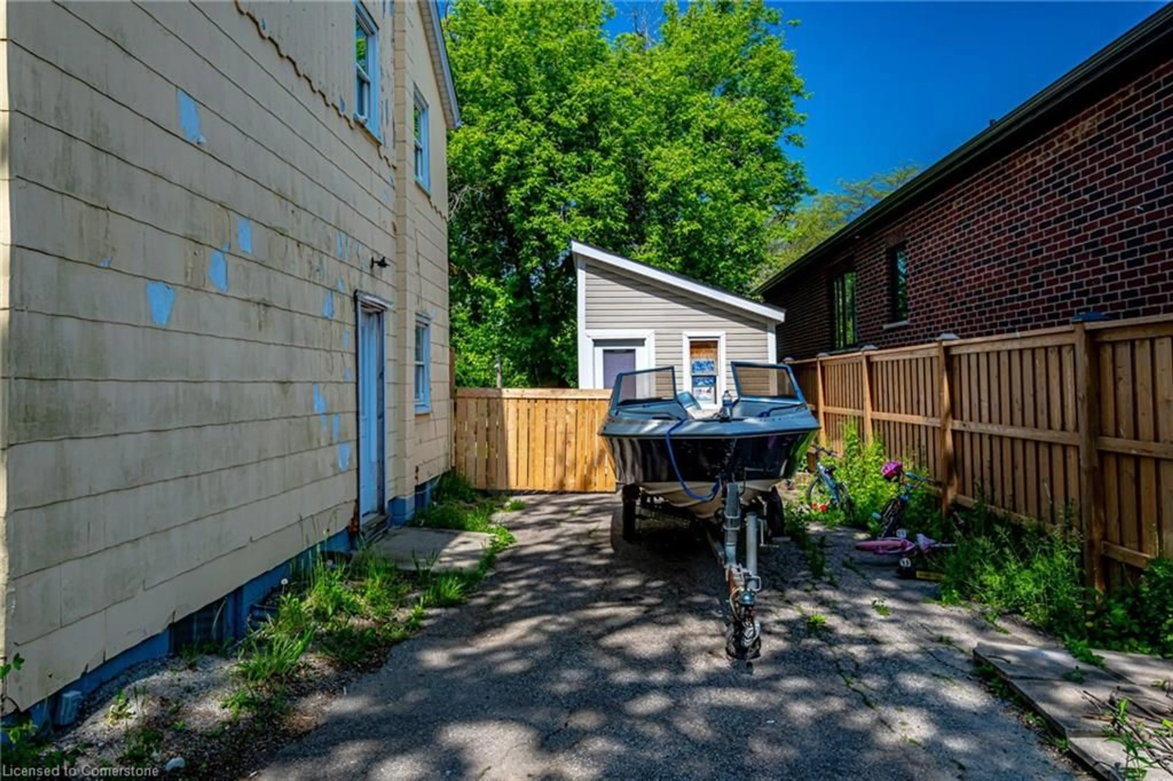 A pic from outside/outdoor area/front of a property/back of a property/a pic from drone, street for 293 Fifty Rd, Stoney Creek Ontario L8E 5L1