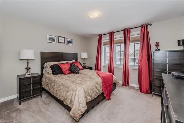 Additional property image - 563 Landgren Crt