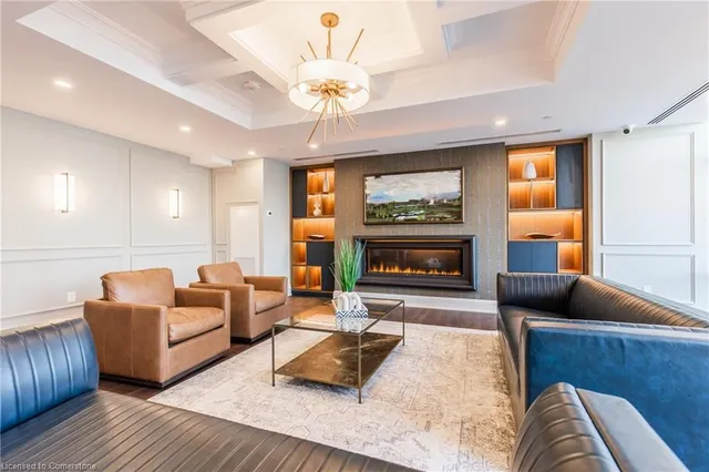 Additional property image - 450 Dundas St Unit 319