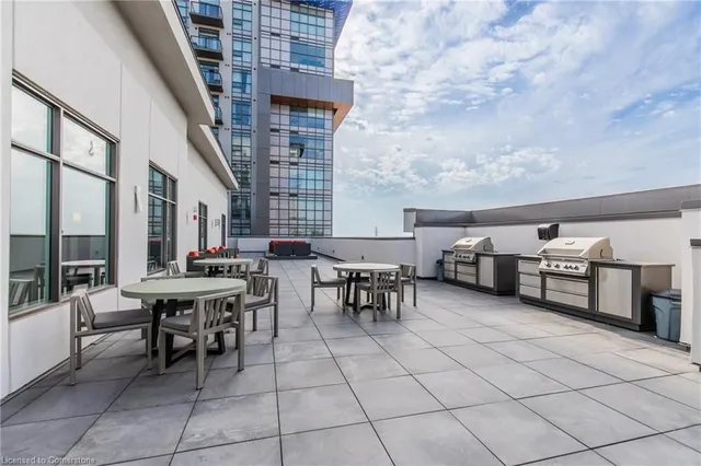 Additional property image - 450 Dundas St Unit 319