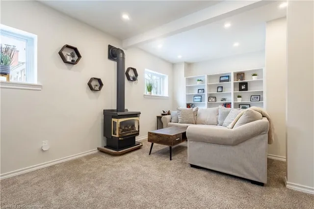 Additional property image - 72 Athenia Dr