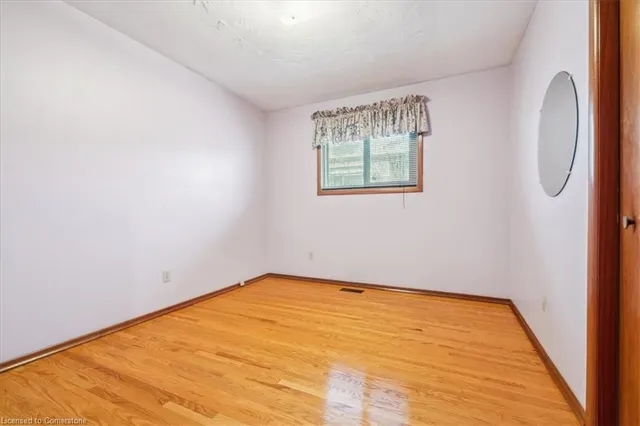 Additional property image - 449 Dundurn St