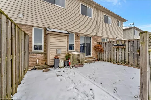 Additional property image - 7 Southside Pl Unit 37