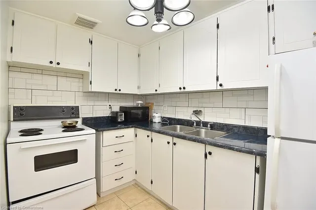 Additional property image - 150 Charlton Ave Unit 504