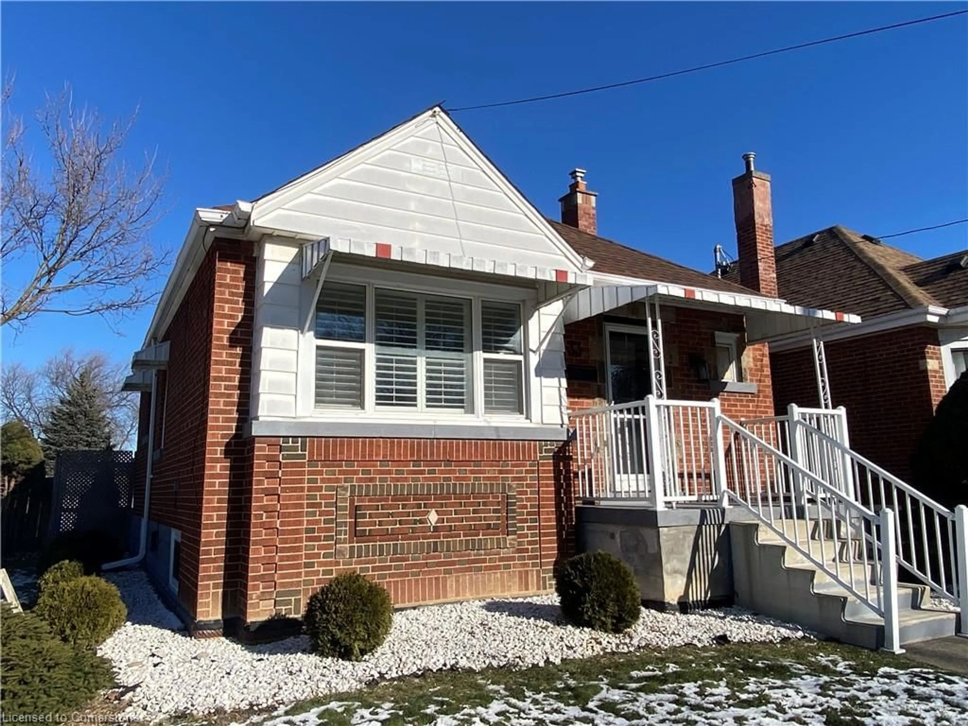 Home with brick exterior material, street for 33 Brucedale Ave, Hamilton Ontario L9A 1N1