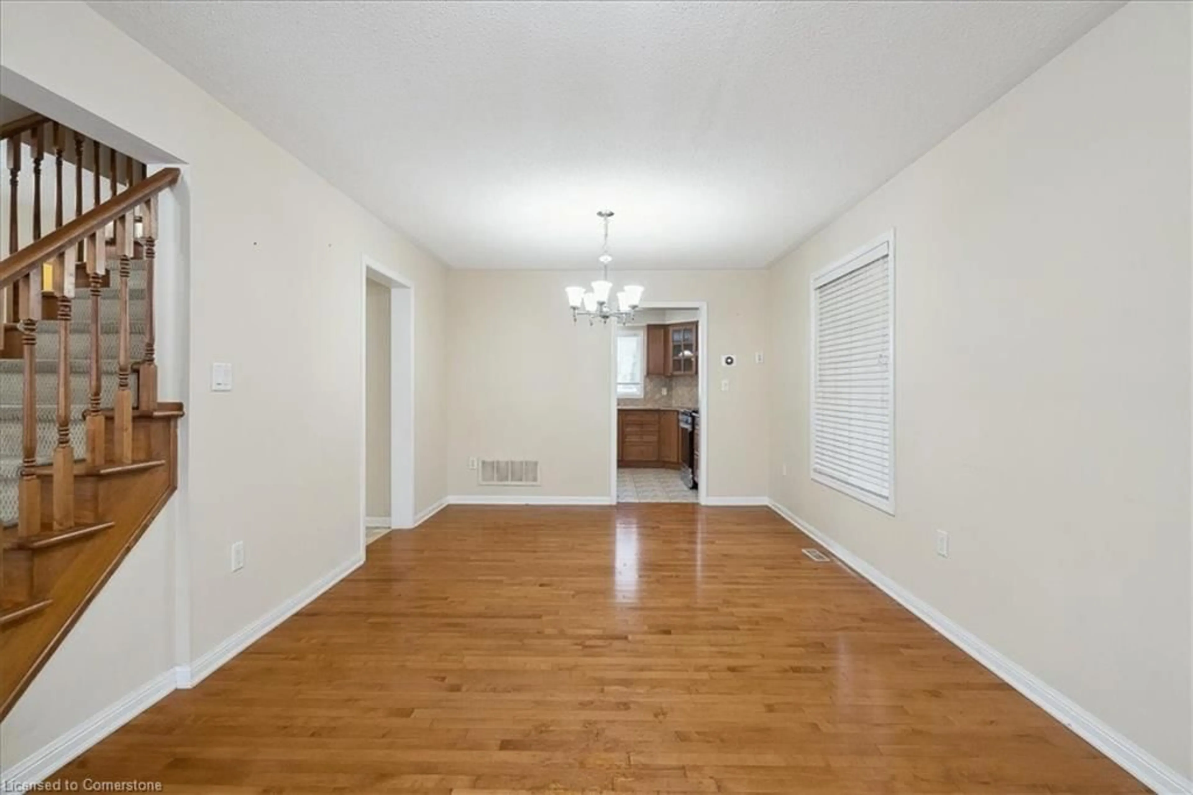 A pic of a room for 820 Speck Cross, Milton Ontario L9T 0G6