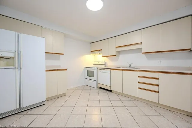 Additional property image - 55 Green Valley Dr Unit 1604