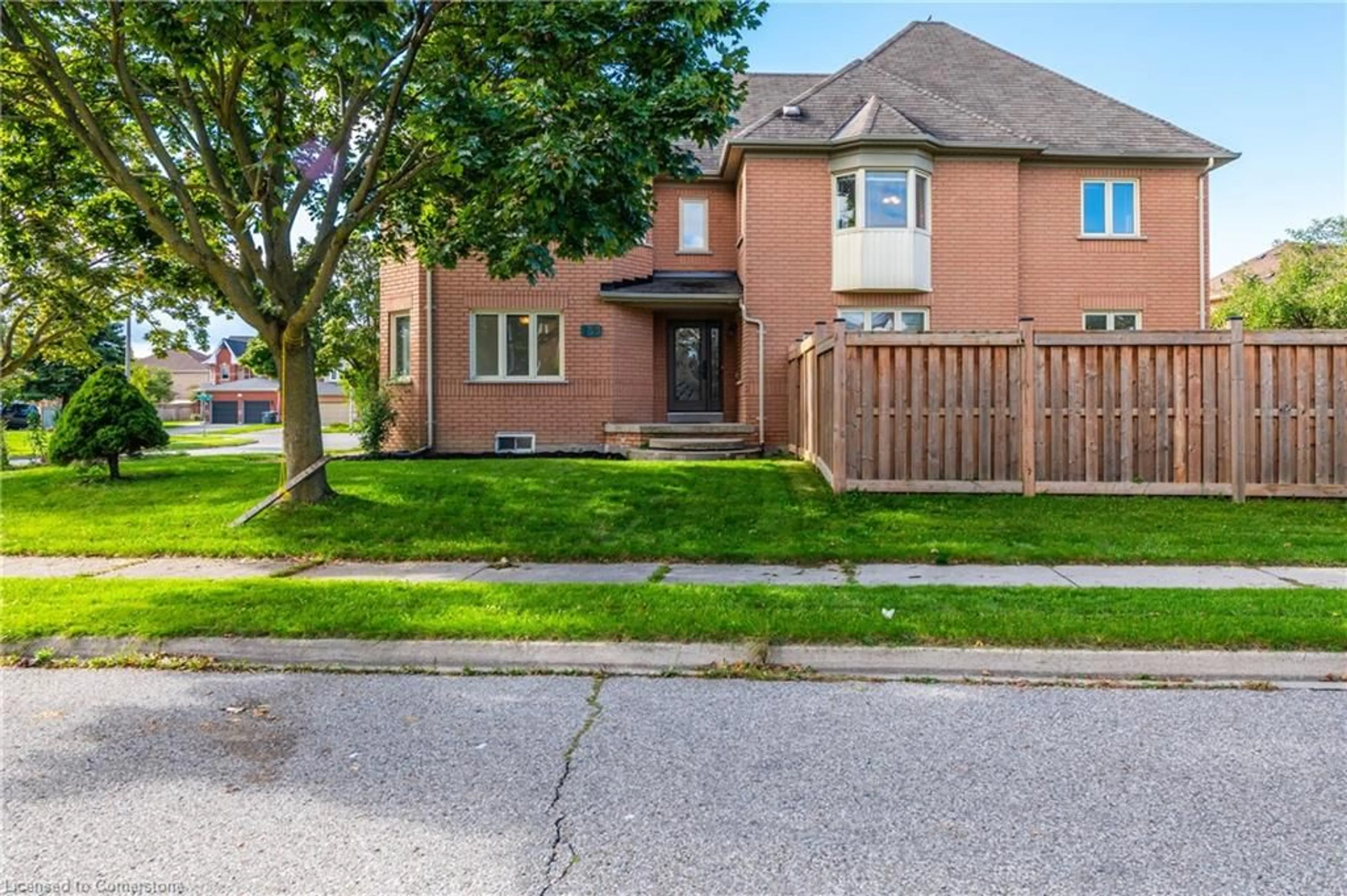 Home with brick exterior material, street for 139 Shady Pine Cir, Brampton Ontario L6R 1N6