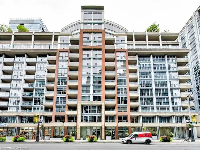 270 Wellington St #409, Toronto 2