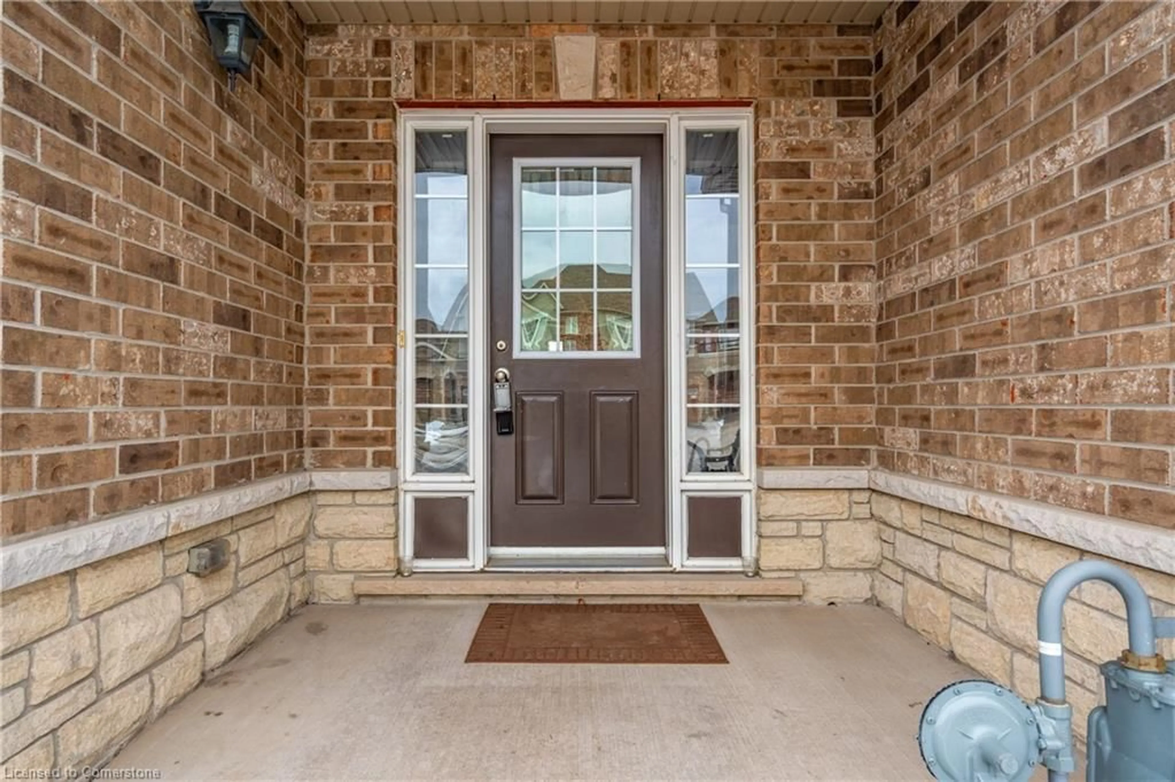 Indoor entryway for 58 Galileo Dr, Stoney Creek Ontario L8E 0H1