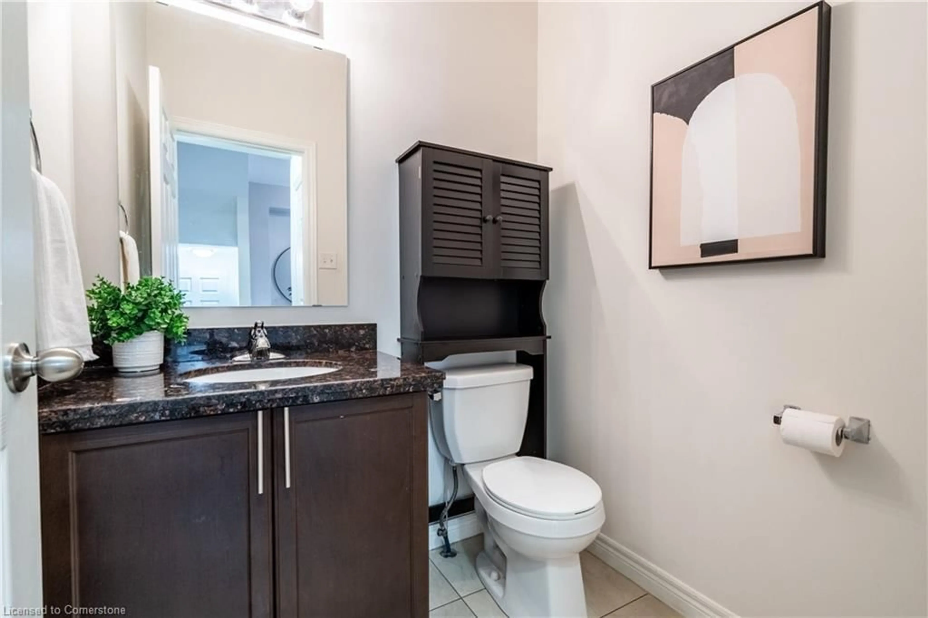 Standard bathroom, ceramic/tile floor for 58 Galileo Dr, Stoney Creek Ontario L8E 0H1