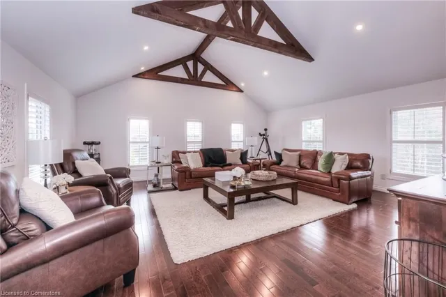 Additional property image - 148 Chandos Dr