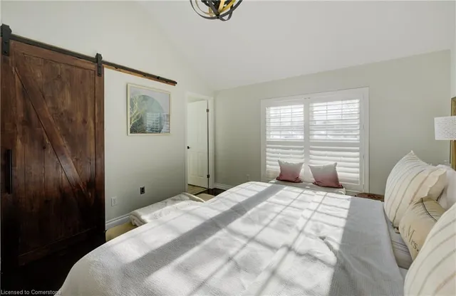 Additional property image - 148 Chandos Dr