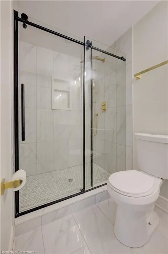 Additional property image - 148 Chandos Dr