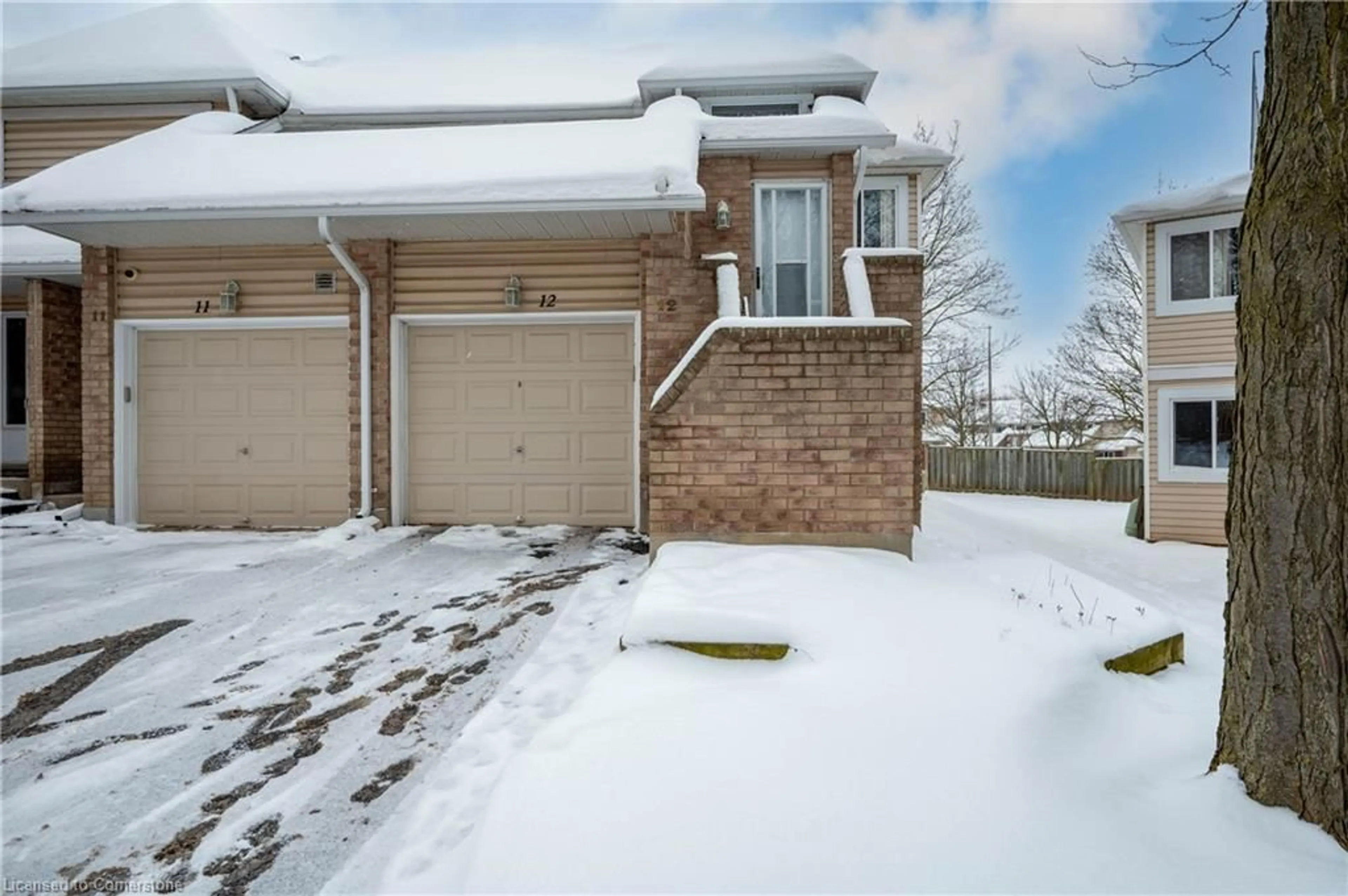 A pic from outside/outdoor area/front of a property/back of a property/a pic from drone, street for 205 Highland Cres #12, Kitchener Ontario N2M 5L6